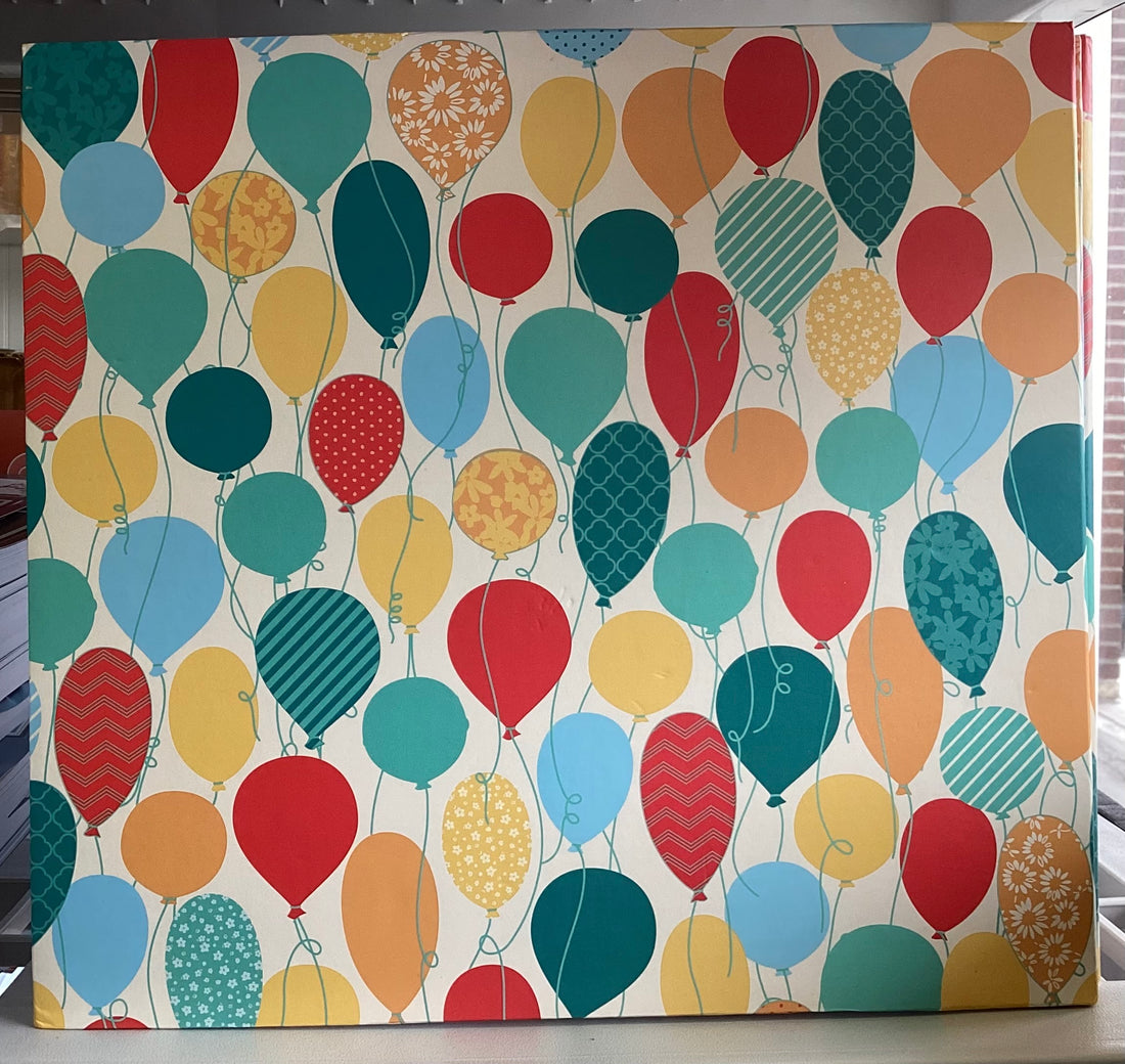COLORFUL BALLOONS 12”x12” Scrapbook Album