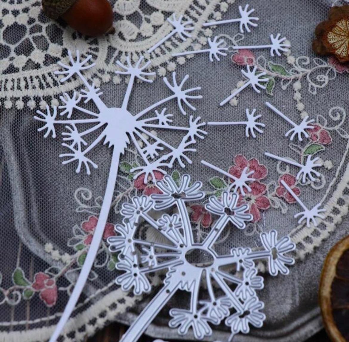 Metal Craft Cutting DANDELION Dies 2pc
