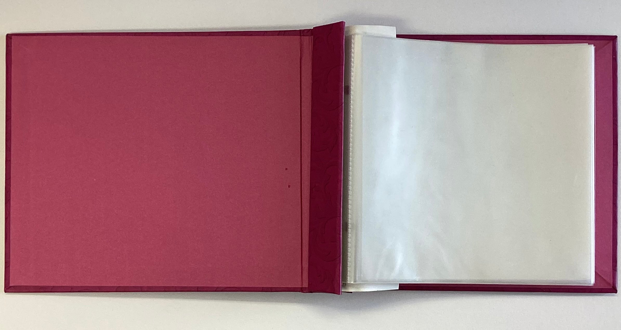 Post Bound MAGENTA VINE 6"X6" Scrapbook Memory Album