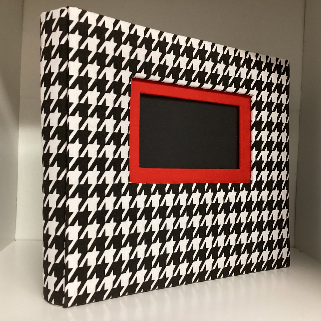 Postbound Album BLACK WHITE PATTERN Frame 8"X8" Scrapbook Memory Book