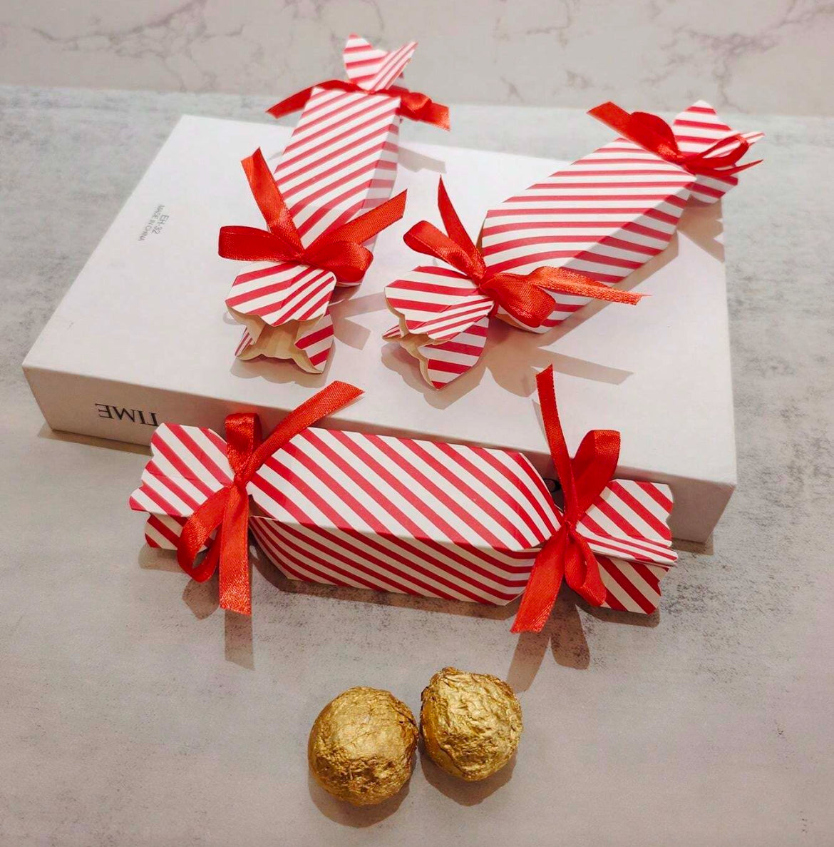 Scrapbooksrus CANDY BOX Christmas Red Stripe Favor