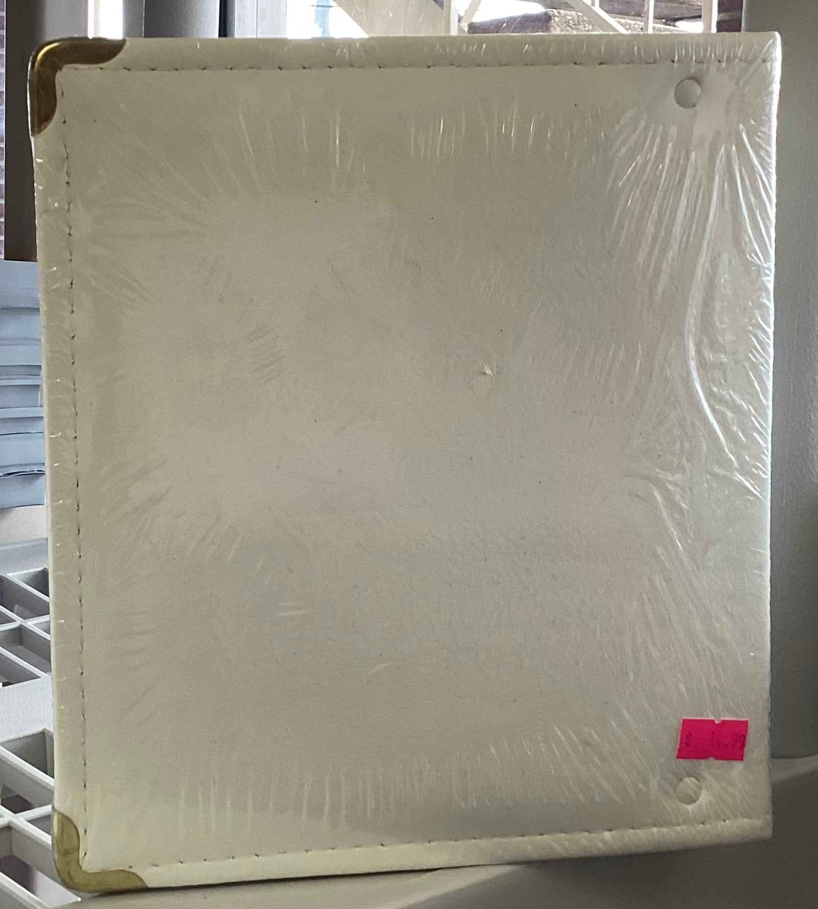 We R HALF PINT 5.5"X8.5” Ring Scrapbook Album