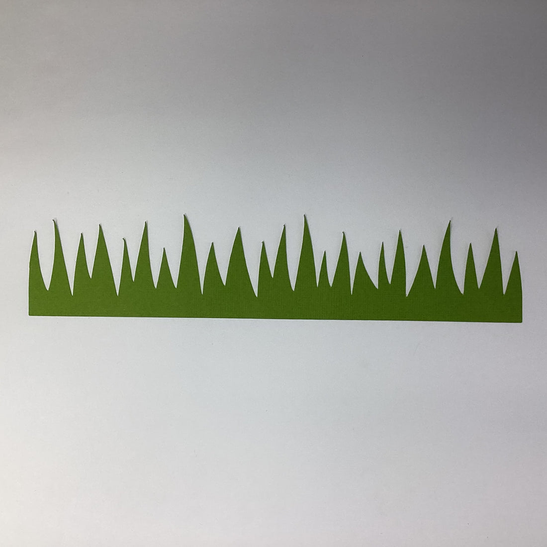 GRASS BORDER Diecut Scrapbook Embellishment