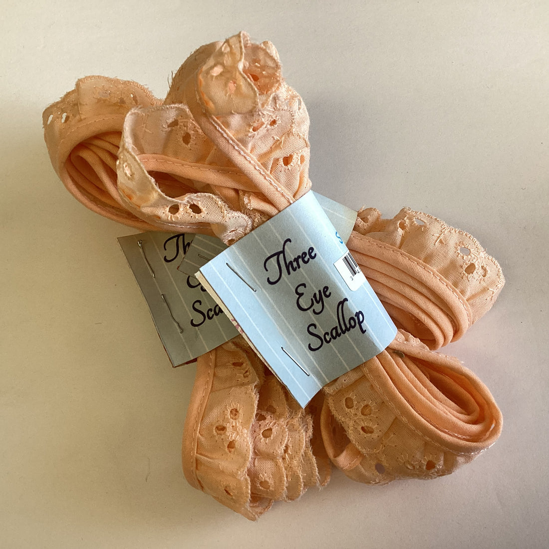 Scrapbooksrus Vintage Lace THREE EYE PEACH SCALLOP Ribbon Trim 3/4”X66”