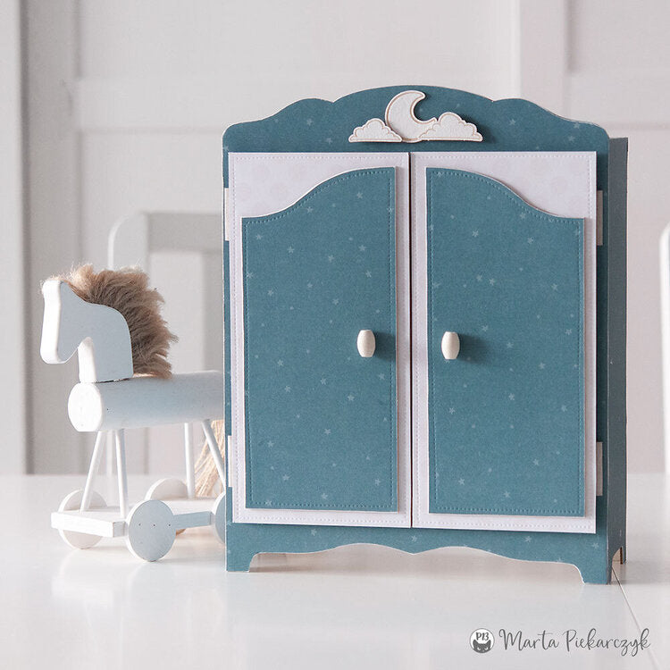 P13 MAGICAL WARDROBE Light Chipboard Embellishments 1 Set