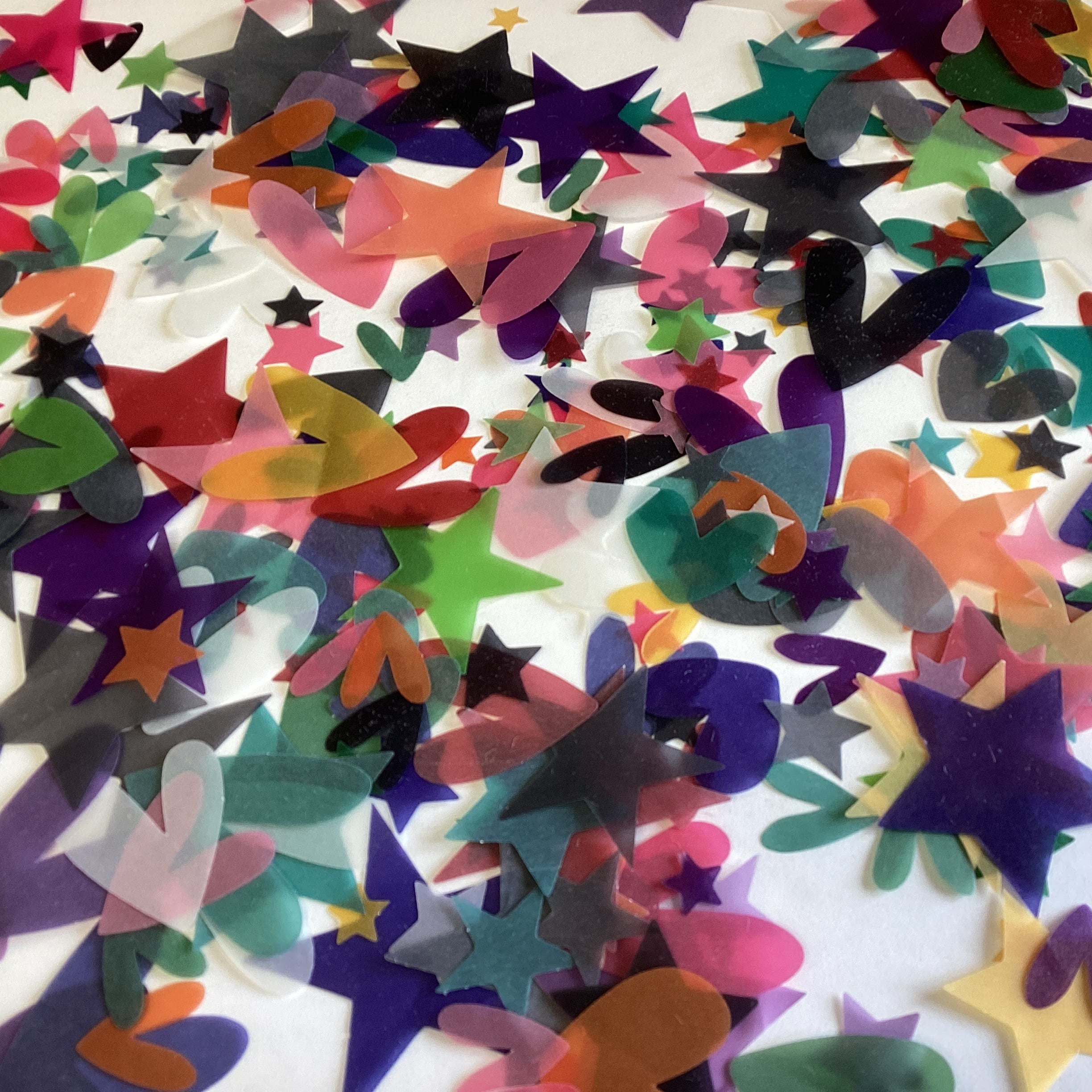 Kingston Crafts CELEBRATING EVERYDAY LIFE Vellum Shapes 1,288pc