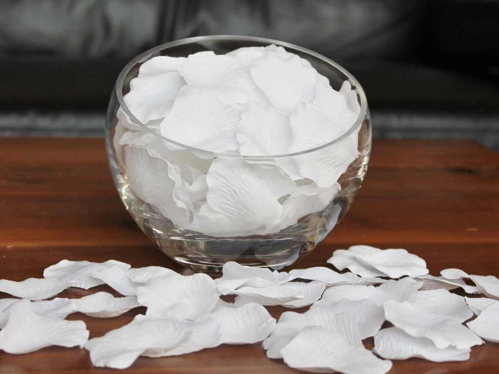 Details Bag of Rose Petals