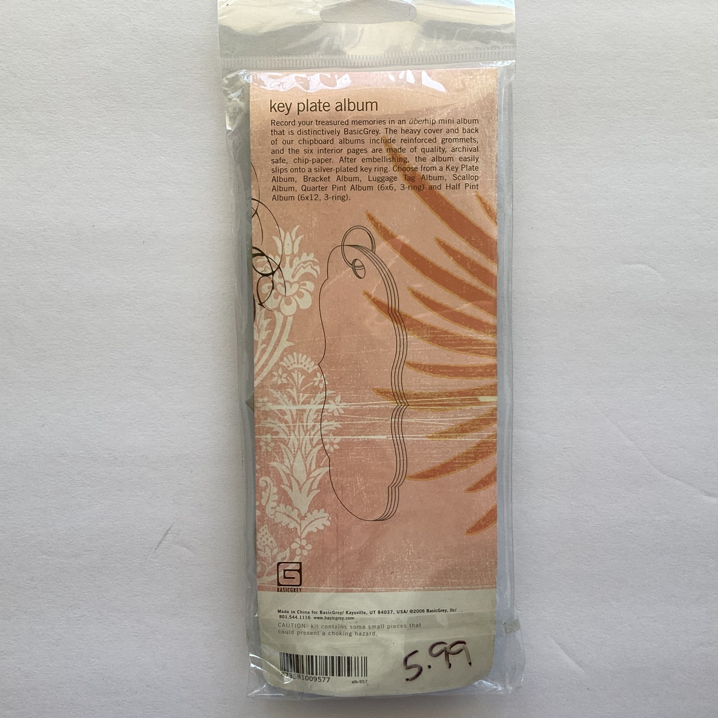 Basic Grey KEY PLATE ALBUM 1 Ring Chipboard Album