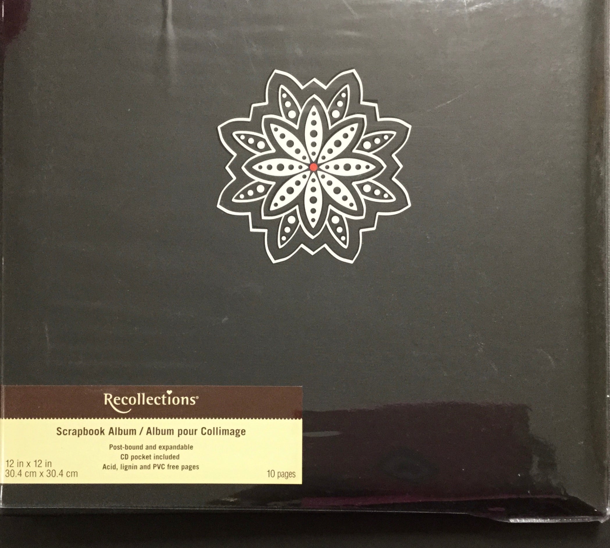 Recollections WHITE DESIGNER FLOWER 12"X12" Scrapbook Album Scrapbooksrus