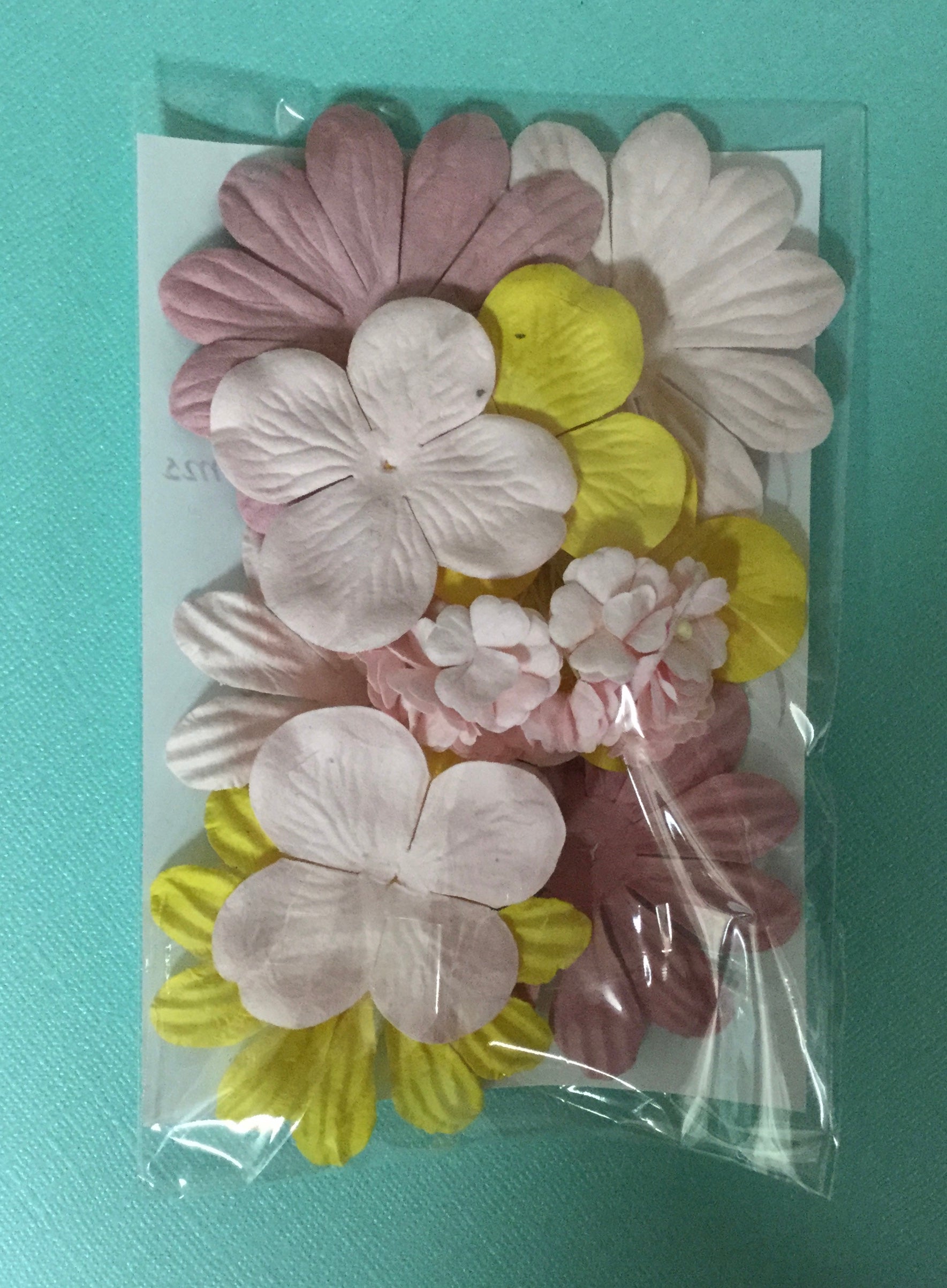 Cherry Blossoms Daisies Hydrangeas 19 pc Scrapbooksrus