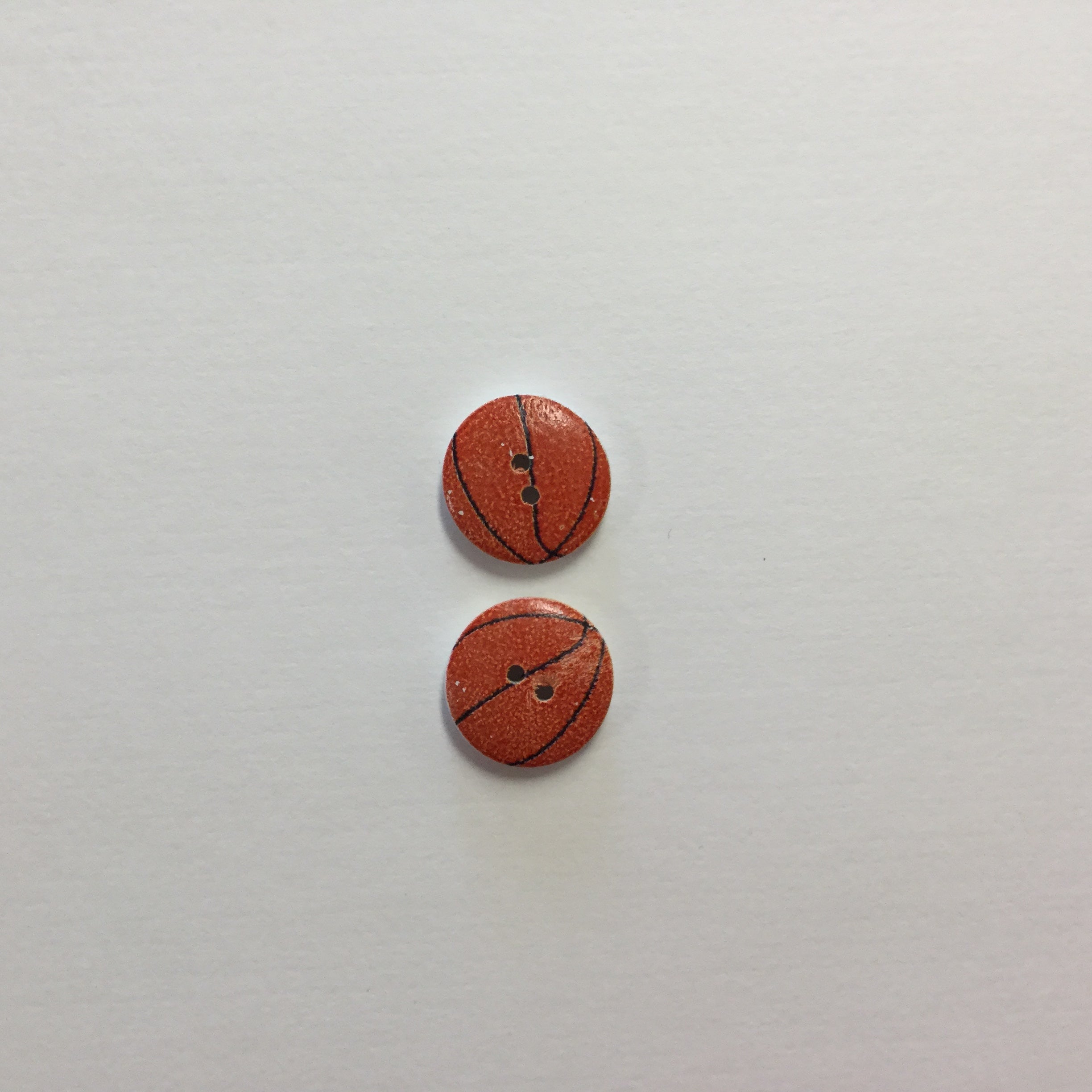Sports Button BASKETBALL 1pc 3/4” Round Scrapbooksrus