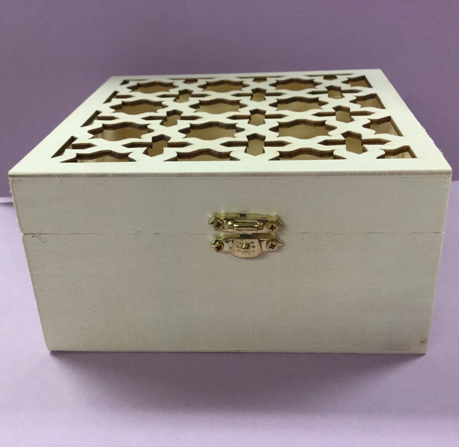 Darice Unfinished Wood Box SQUARE Laser Cut Top Scrapbooksrus