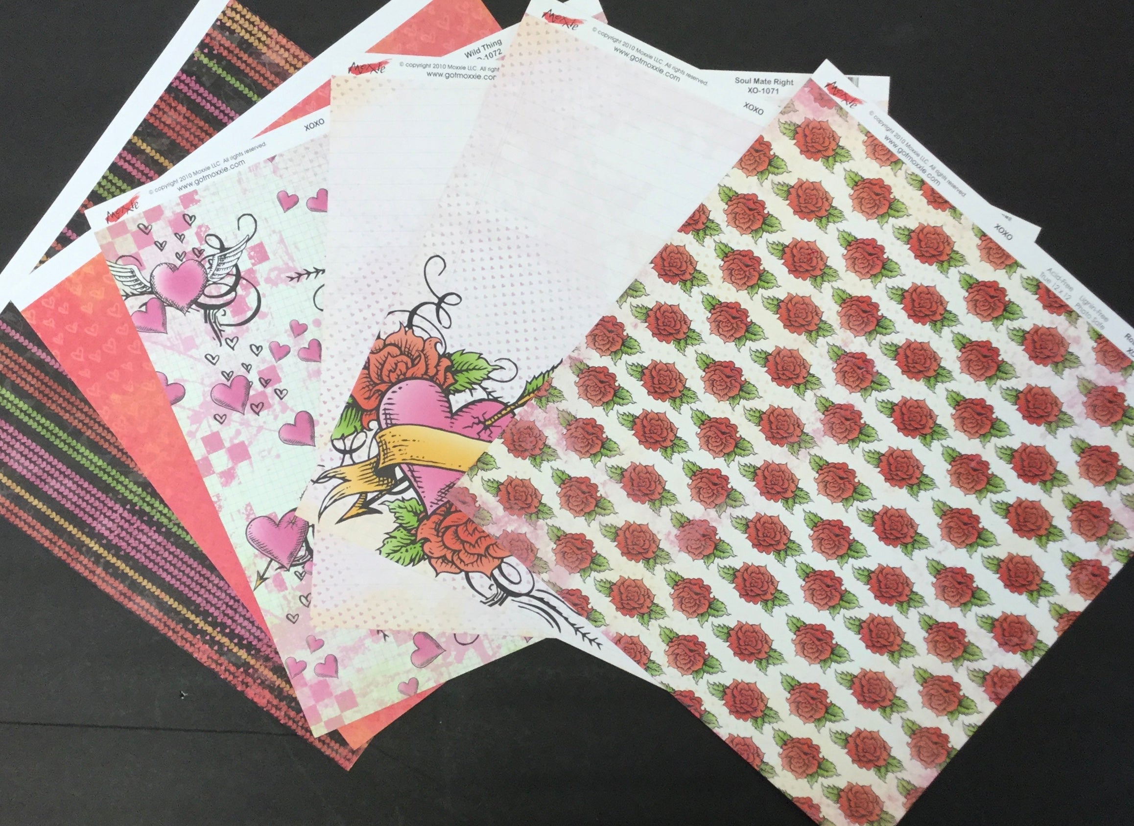 Moxxie XOXO Paper Pack 8pc Scrapbooksrus