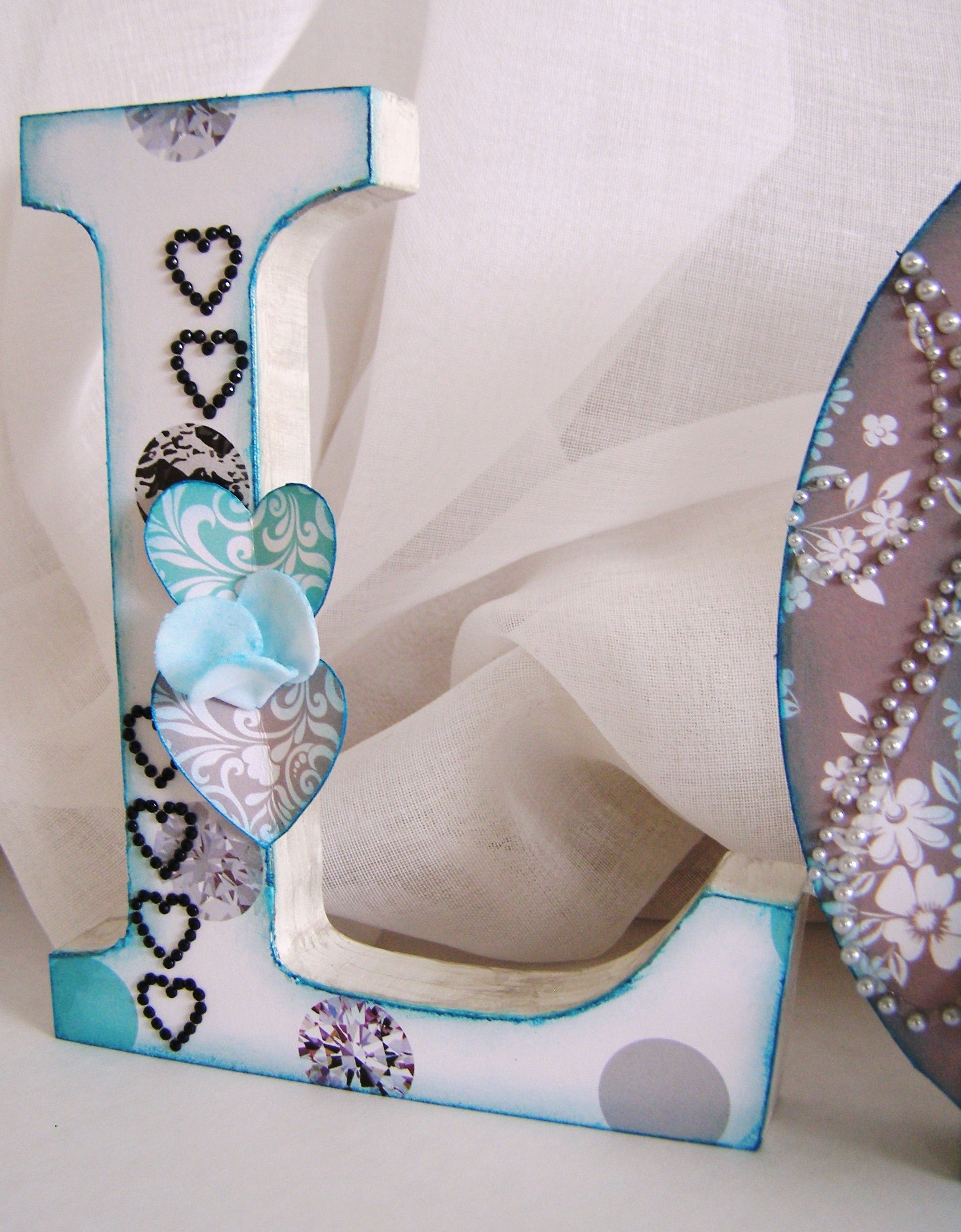 Bella! New York DOTTI 12x12 Scrapbook Paper