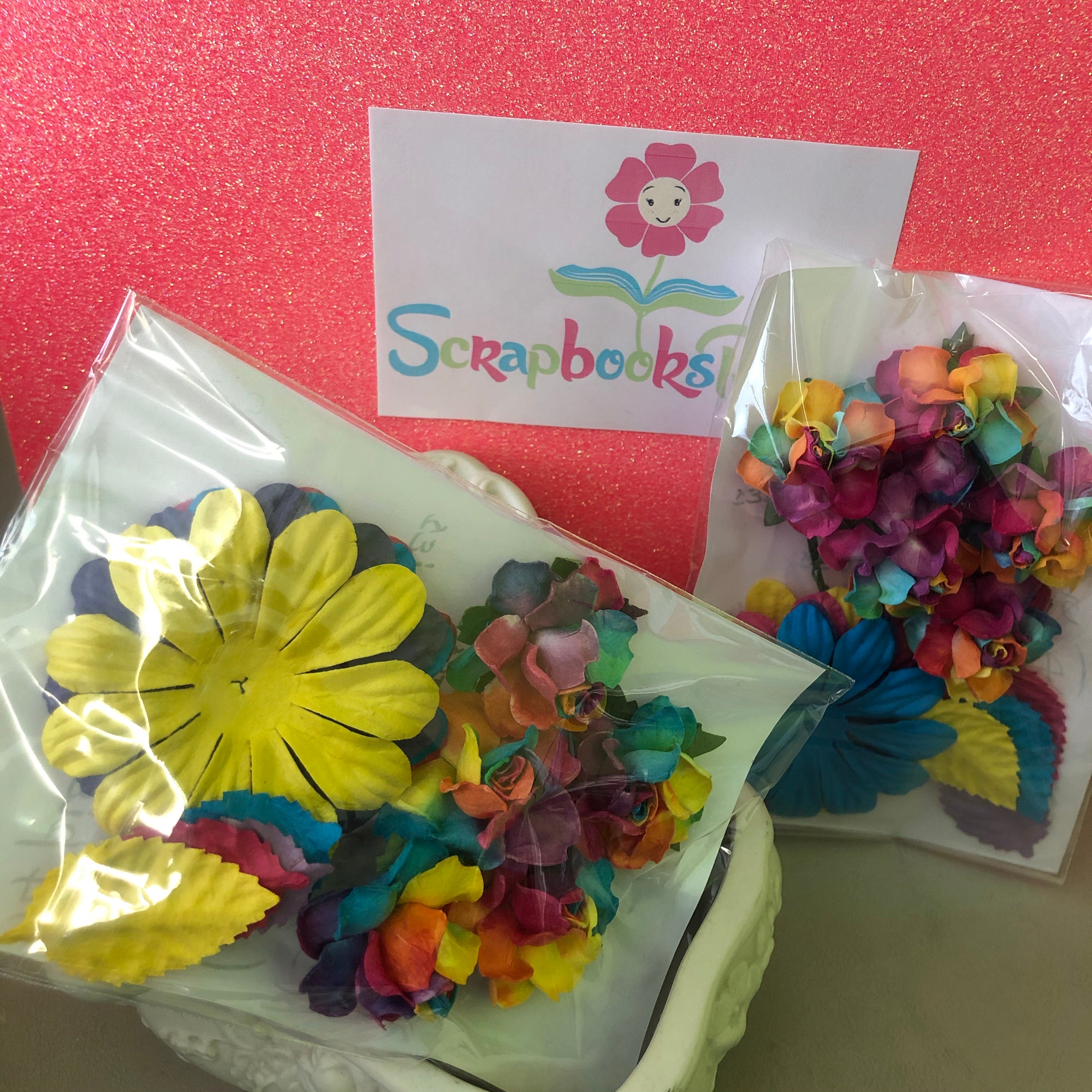 Tea Roses Leaves & Big Daisies 14pc Rainbow