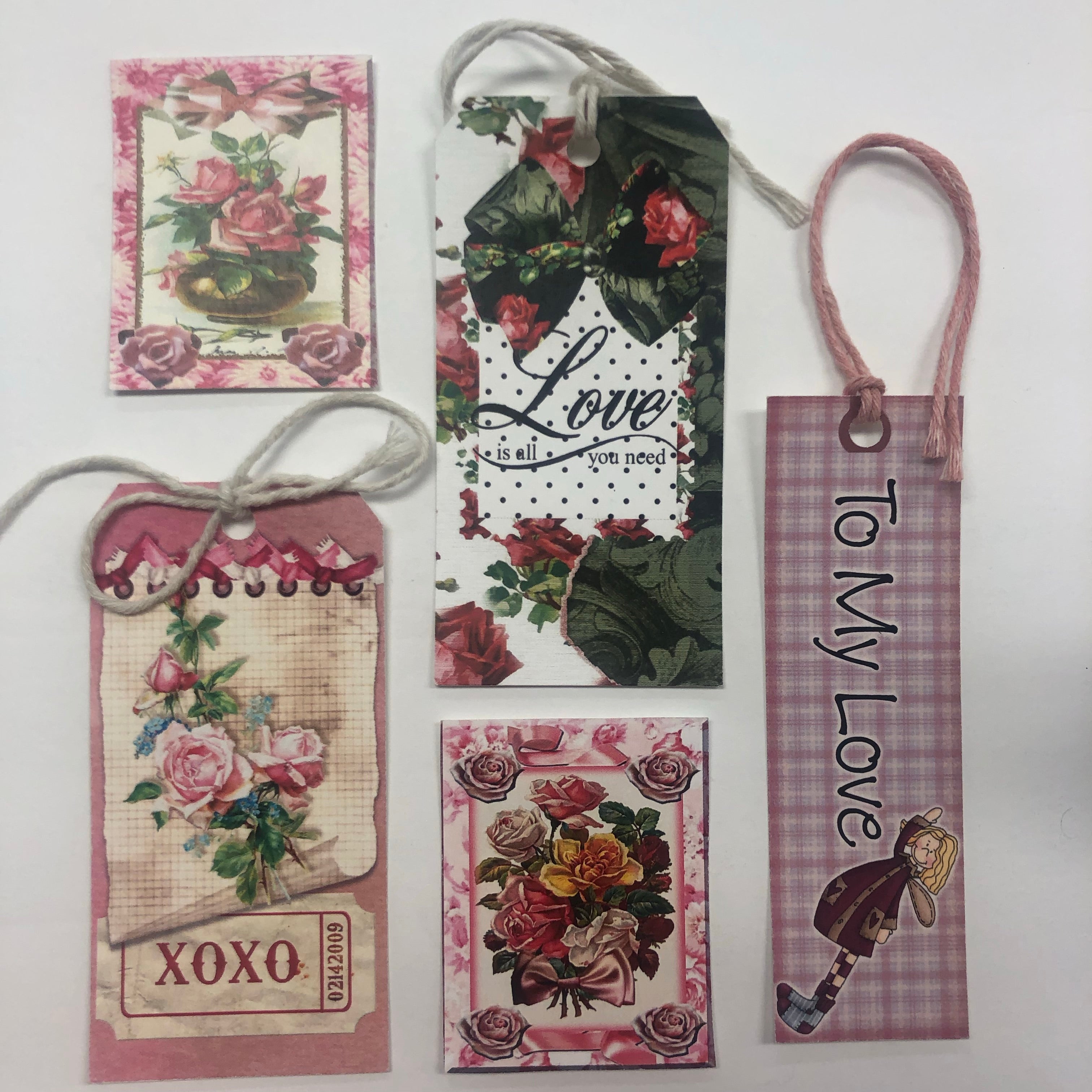 Tags & Ephemera 11pc VALENTINE&