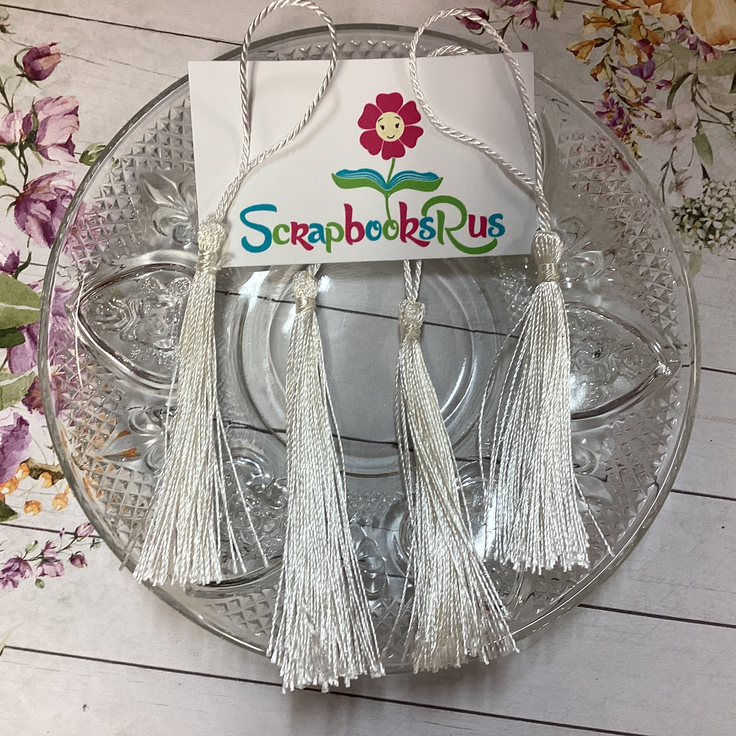 Scrapbooksrus DECORATIVE CHAINETTE TASSELS 5”