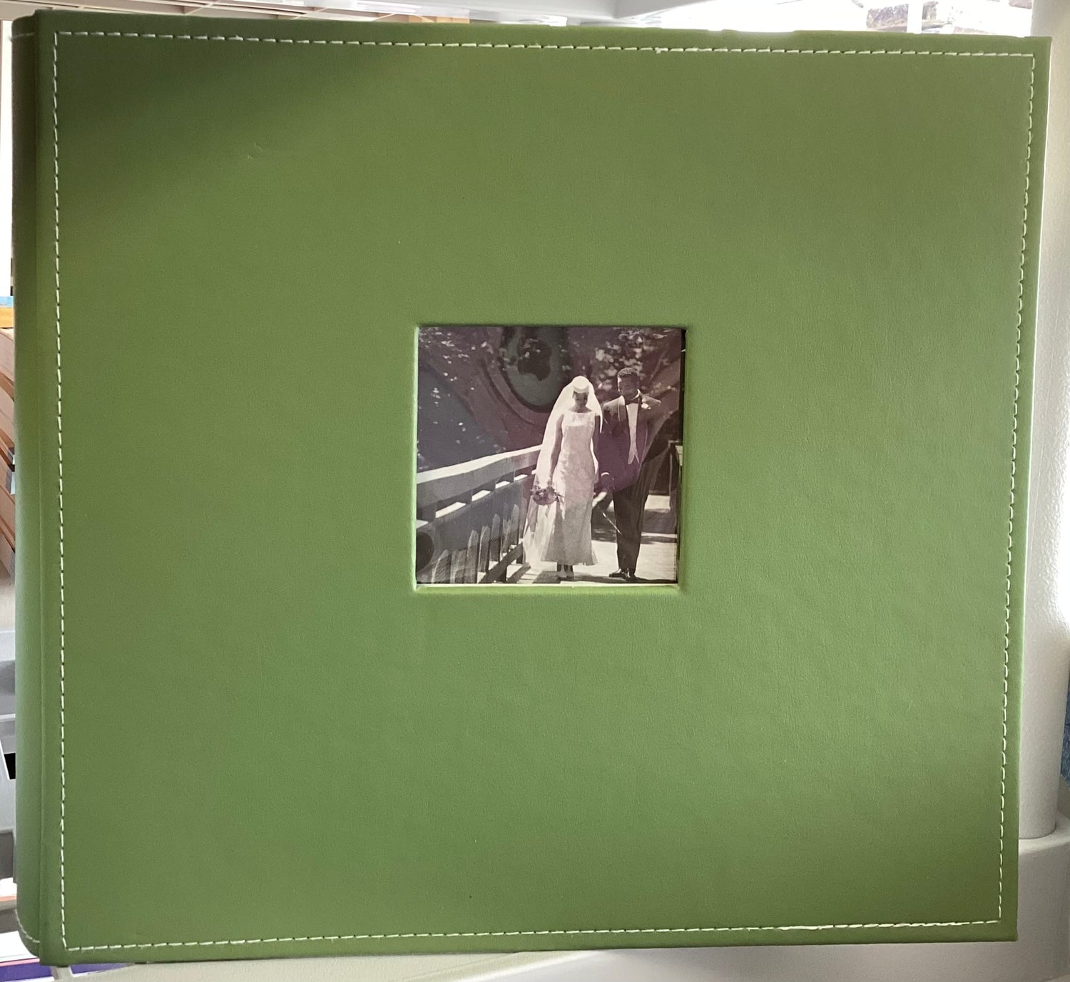 Making Memories GREEN 12&quot;X12&quot; Leather Scrapbook Album