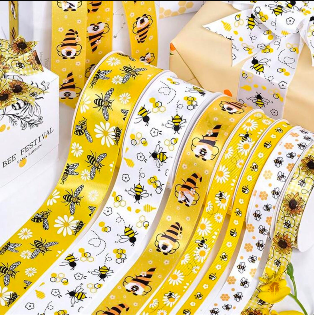 Scrapbooksrus HONEY BEE Ribbon 1 yard