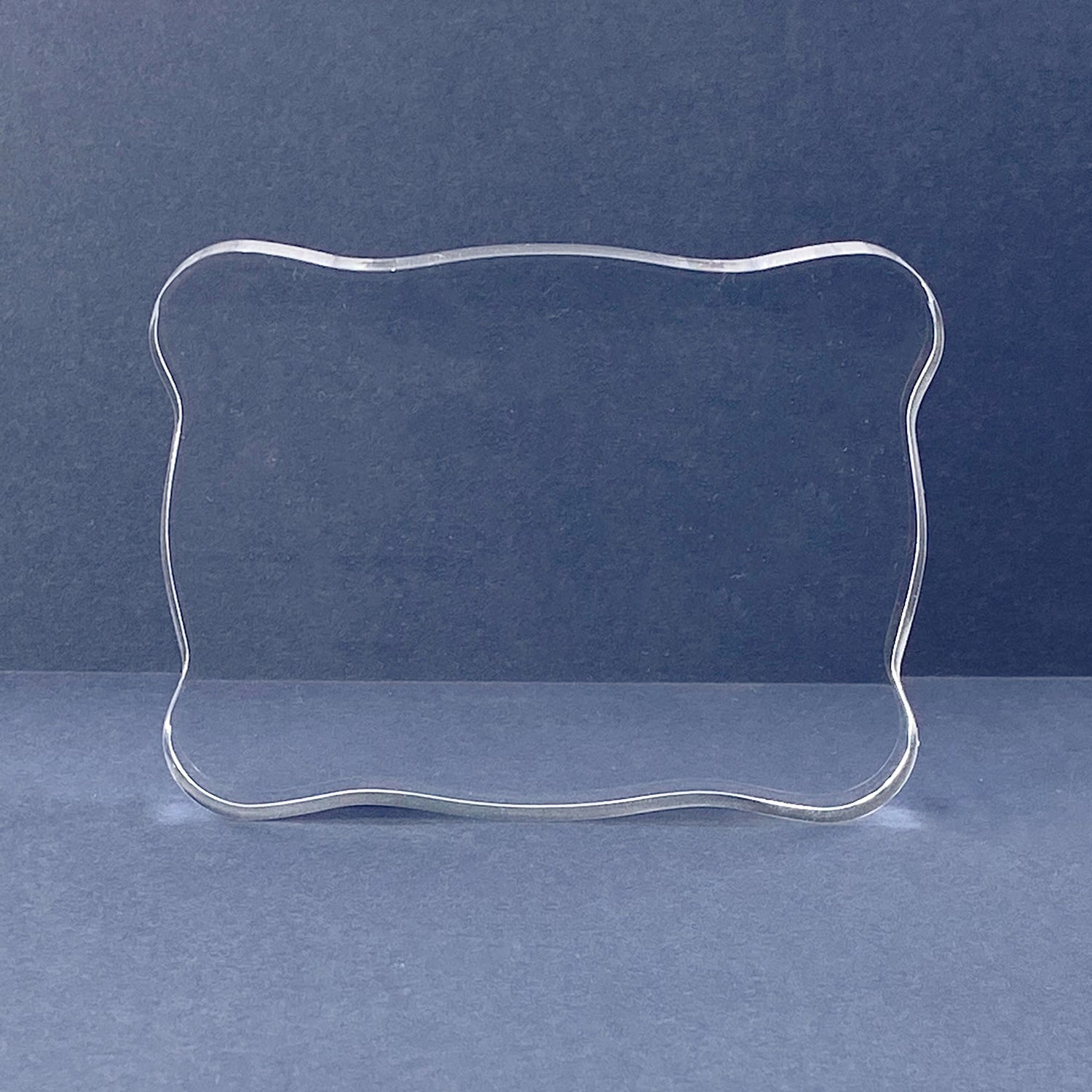 Tonic Studios CRAFTER’S ACRYLIC 3”X4” Stamping Block