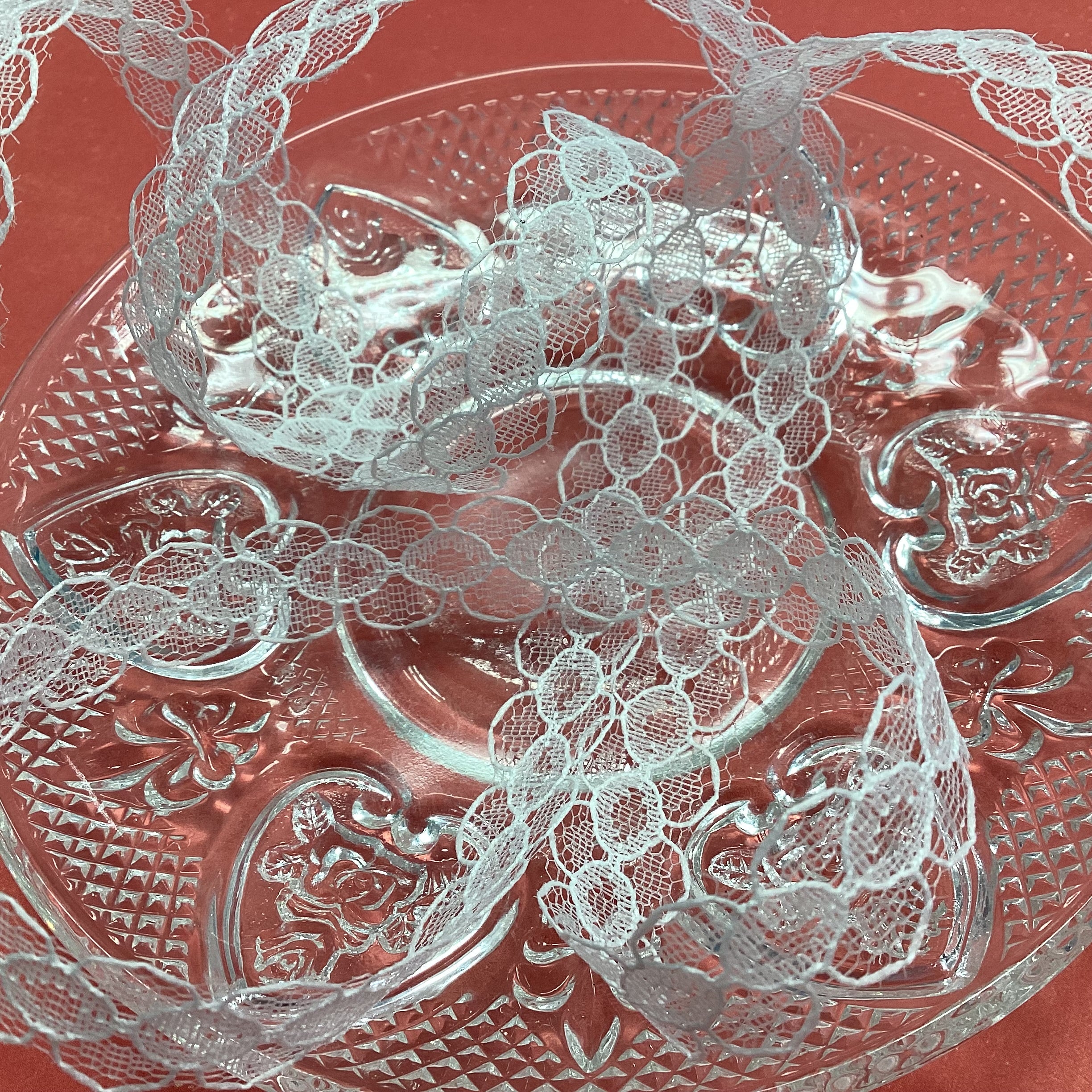 May Arts 5/8&quot; ANTIQUE SCALLOP Sheer Lace Ribbon 1 yard yd
