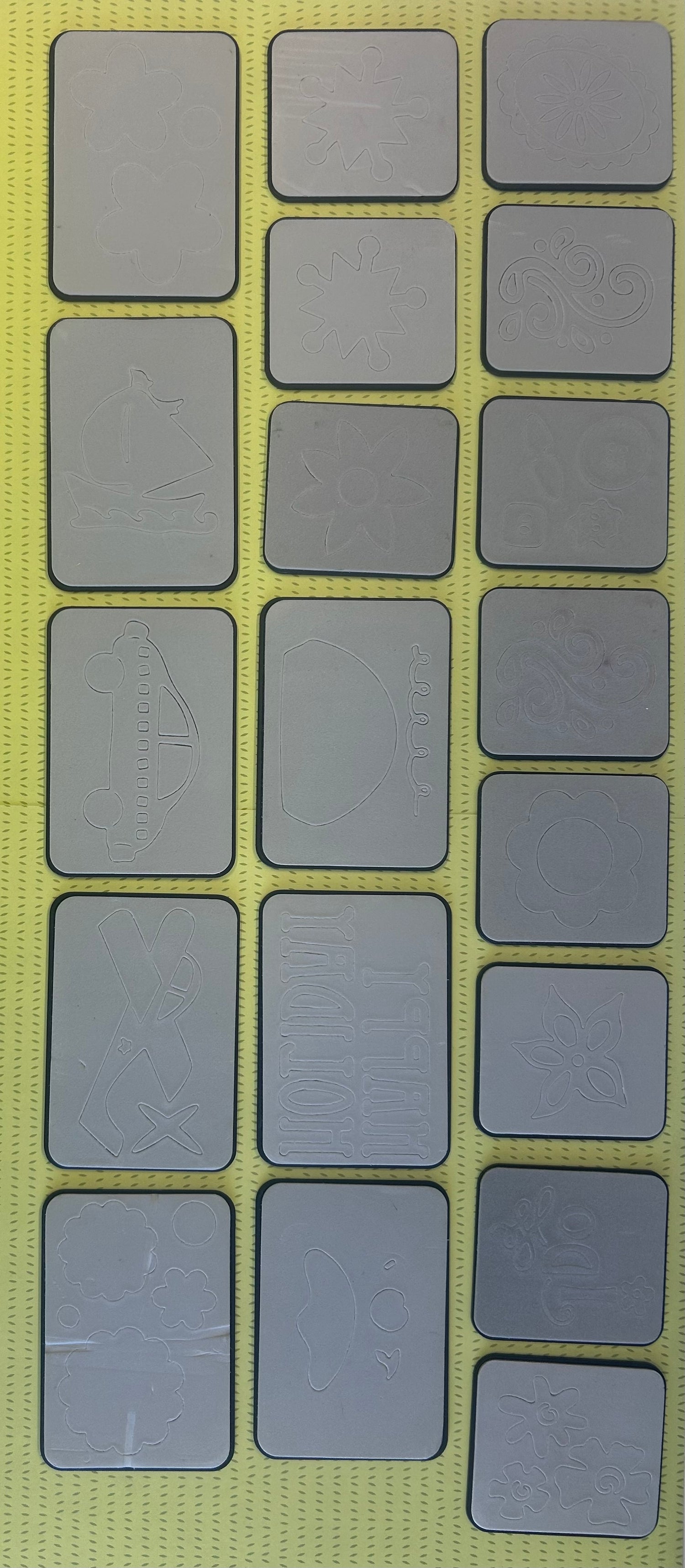 Sizzix THINLITS USED Decoarative Die Lots