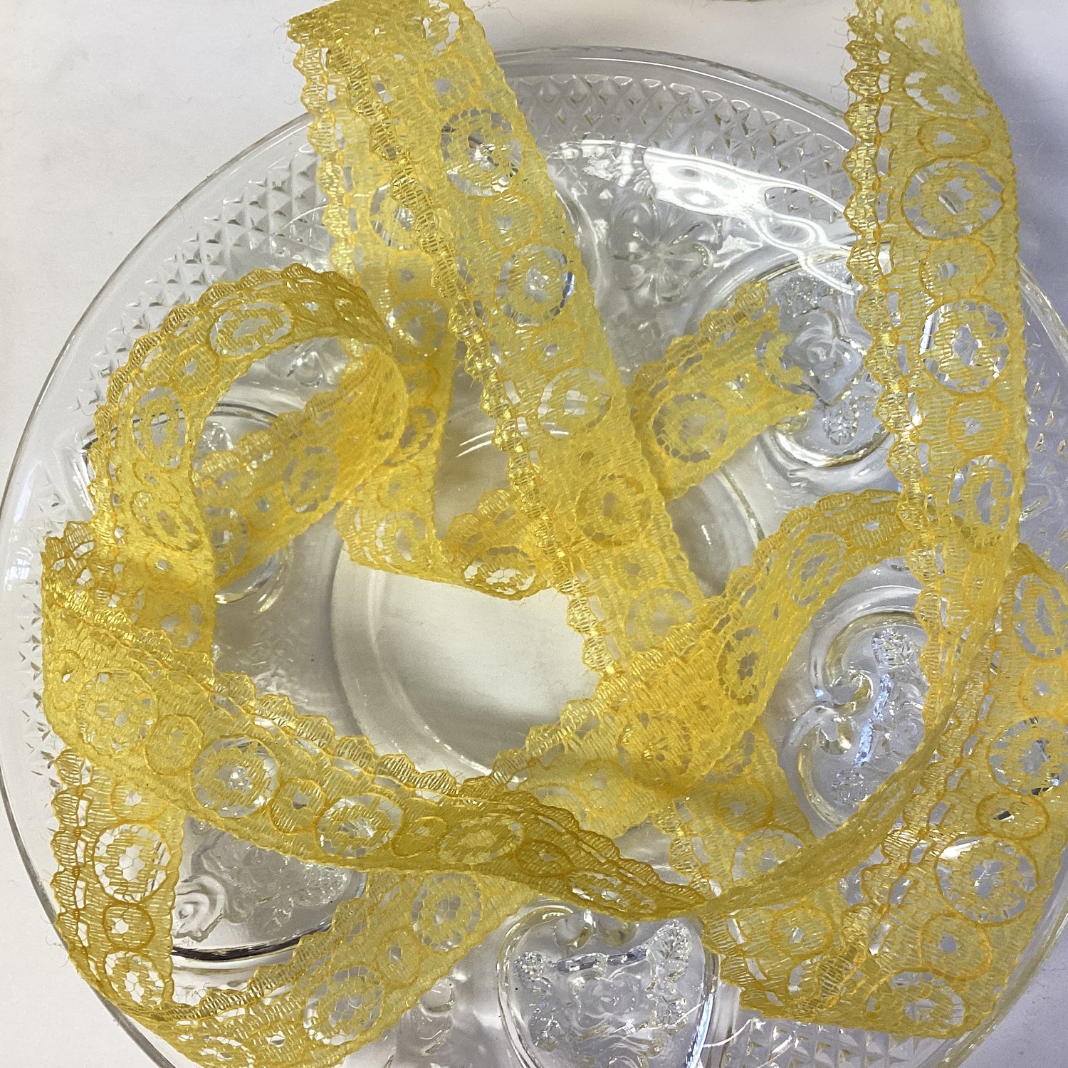 Scrapbooksrus LACE TRIM 3/4” Ribbon 1 yard