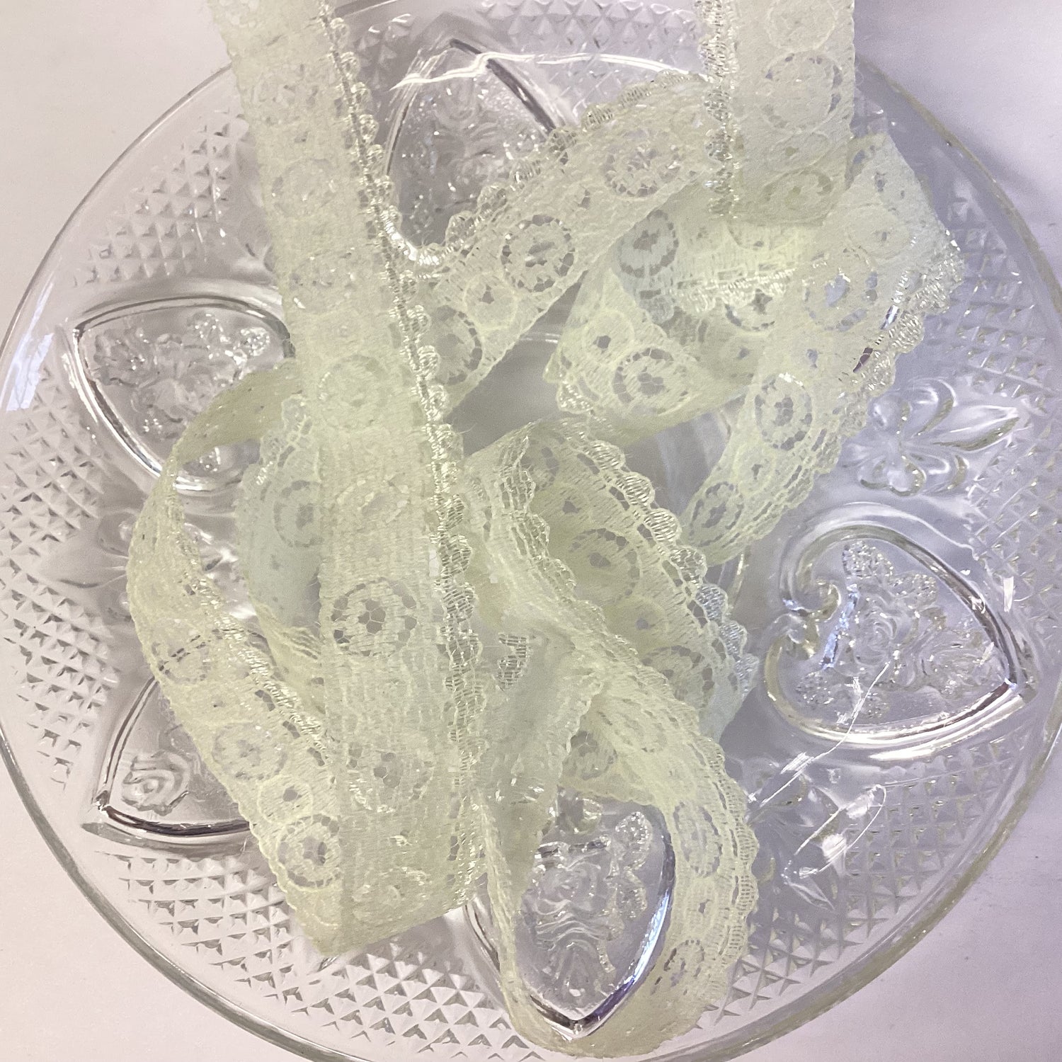 Scrapbooksrus LACE TRIM 3/4” Ribbon 1 yard