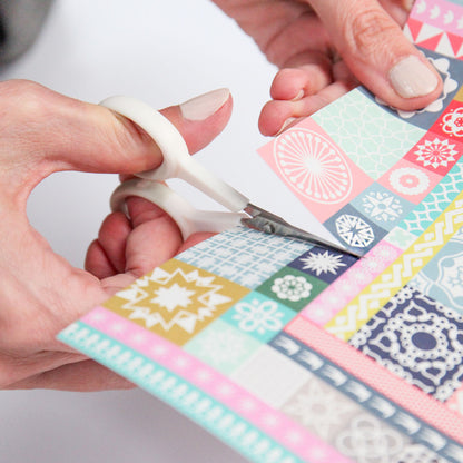 We R Makers WHITE DETAIL Scissors 1pc