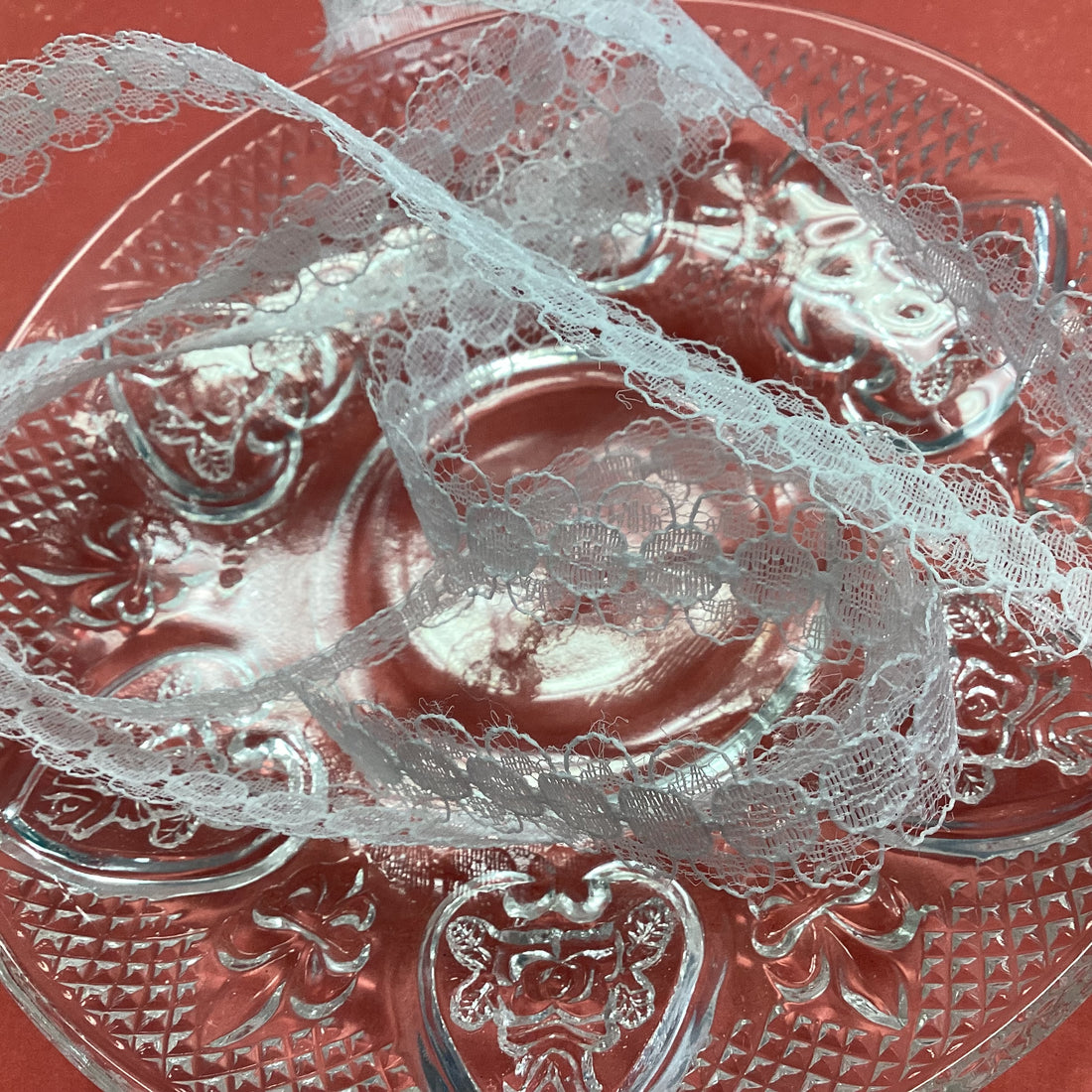 May Arts 5/8&quot; SCALLOP TRIM Sheer Lace Ribbon 1 yard yd