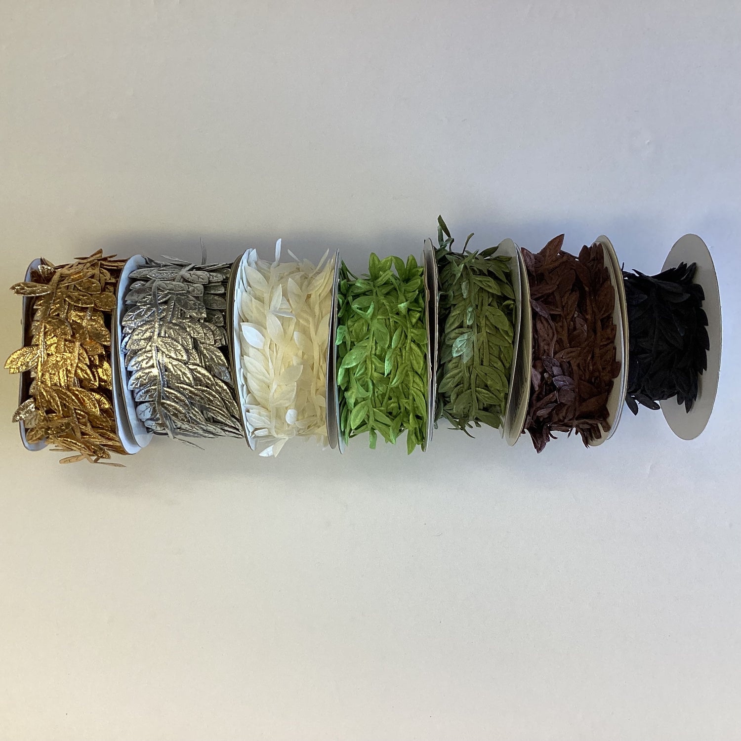 Creative Impressions 1&quot; LEAFY VINE RIBBON Leaf 1 yard yd