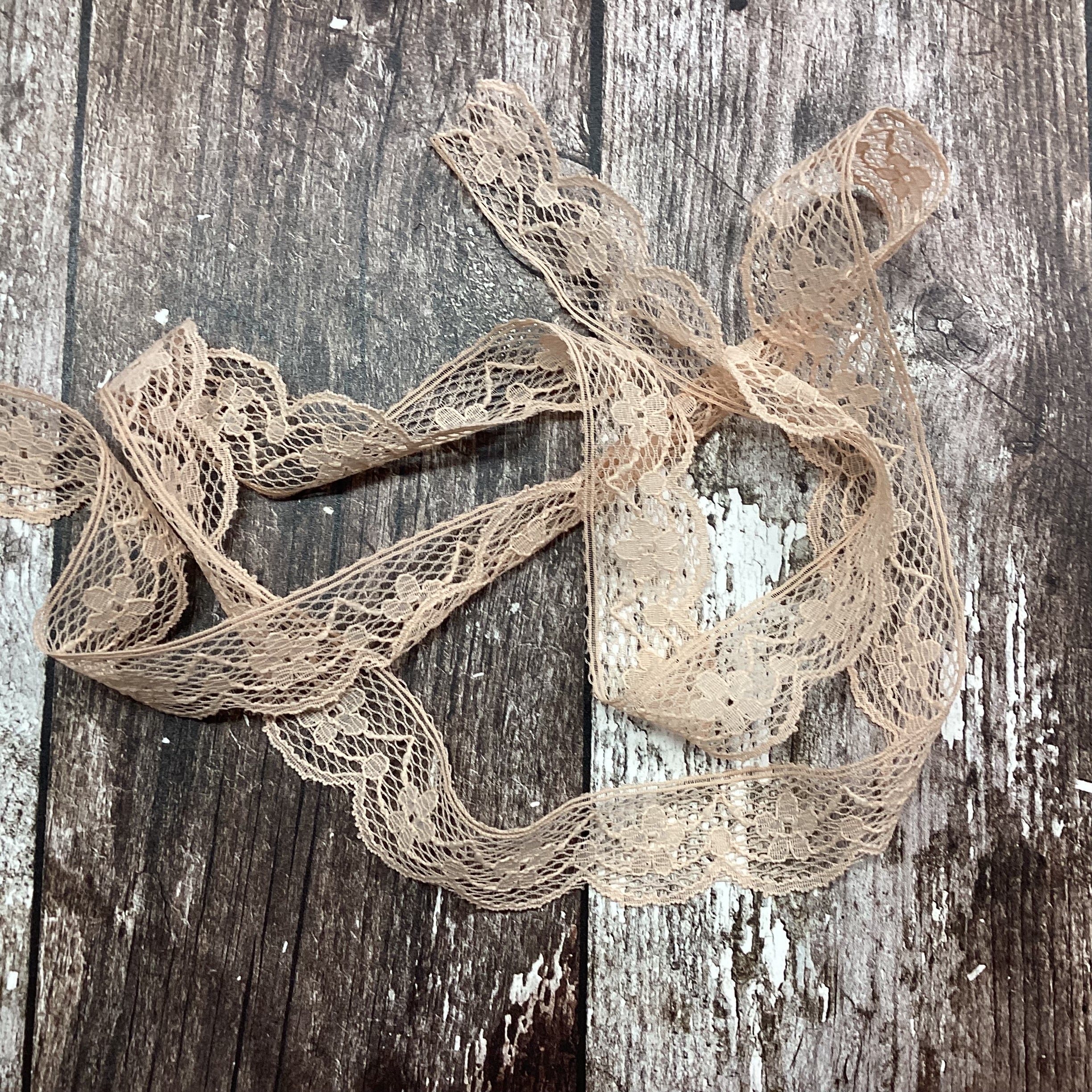Scrapbooksrus Vintage Lace Ribbon Trim