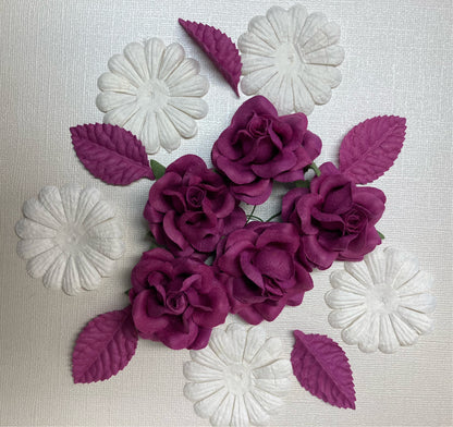 Sweet Roses Leaves Daisies PLUM 15pc