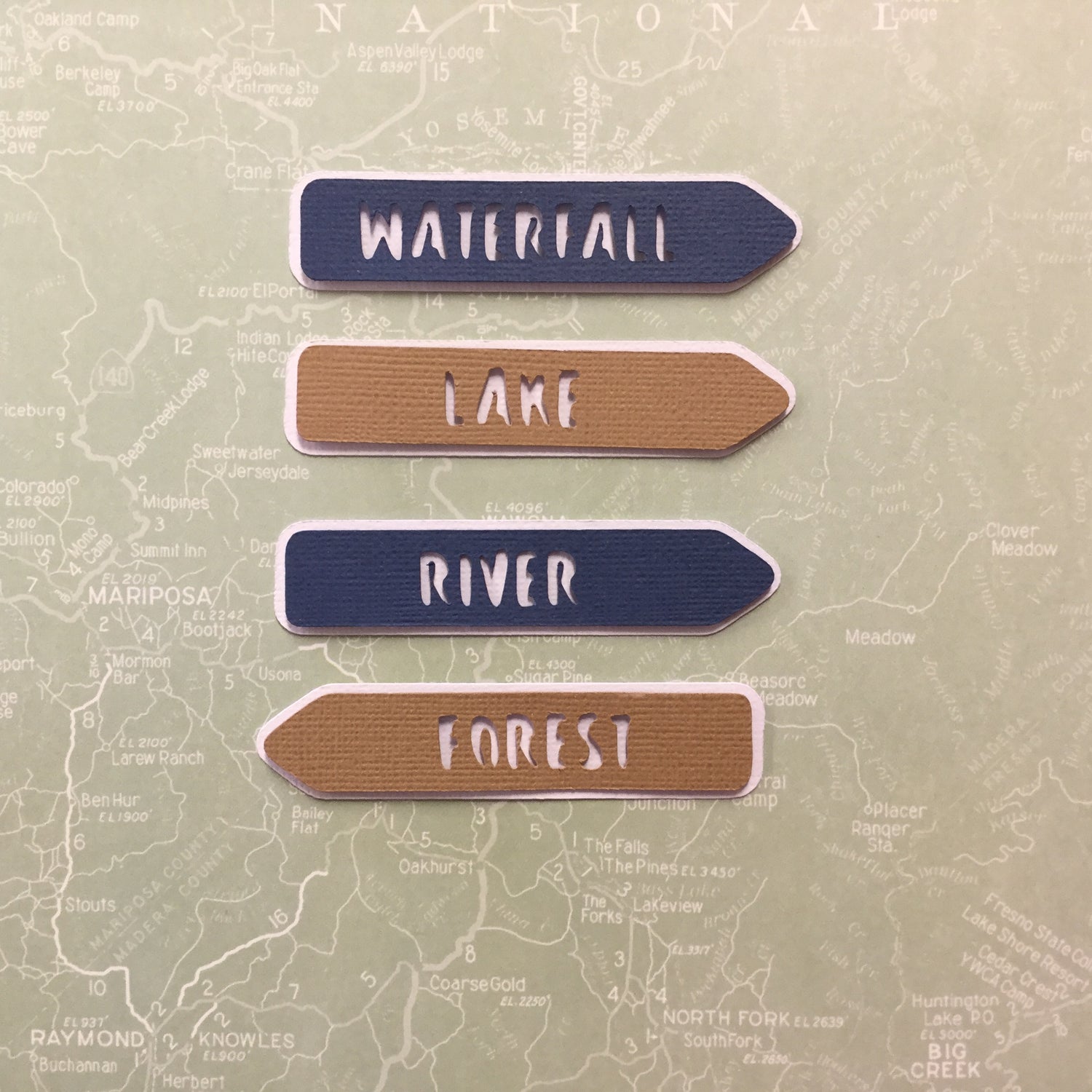 HIKING SIGN POST Forest Lake Mountain Waterfall Canyon Die Cuts