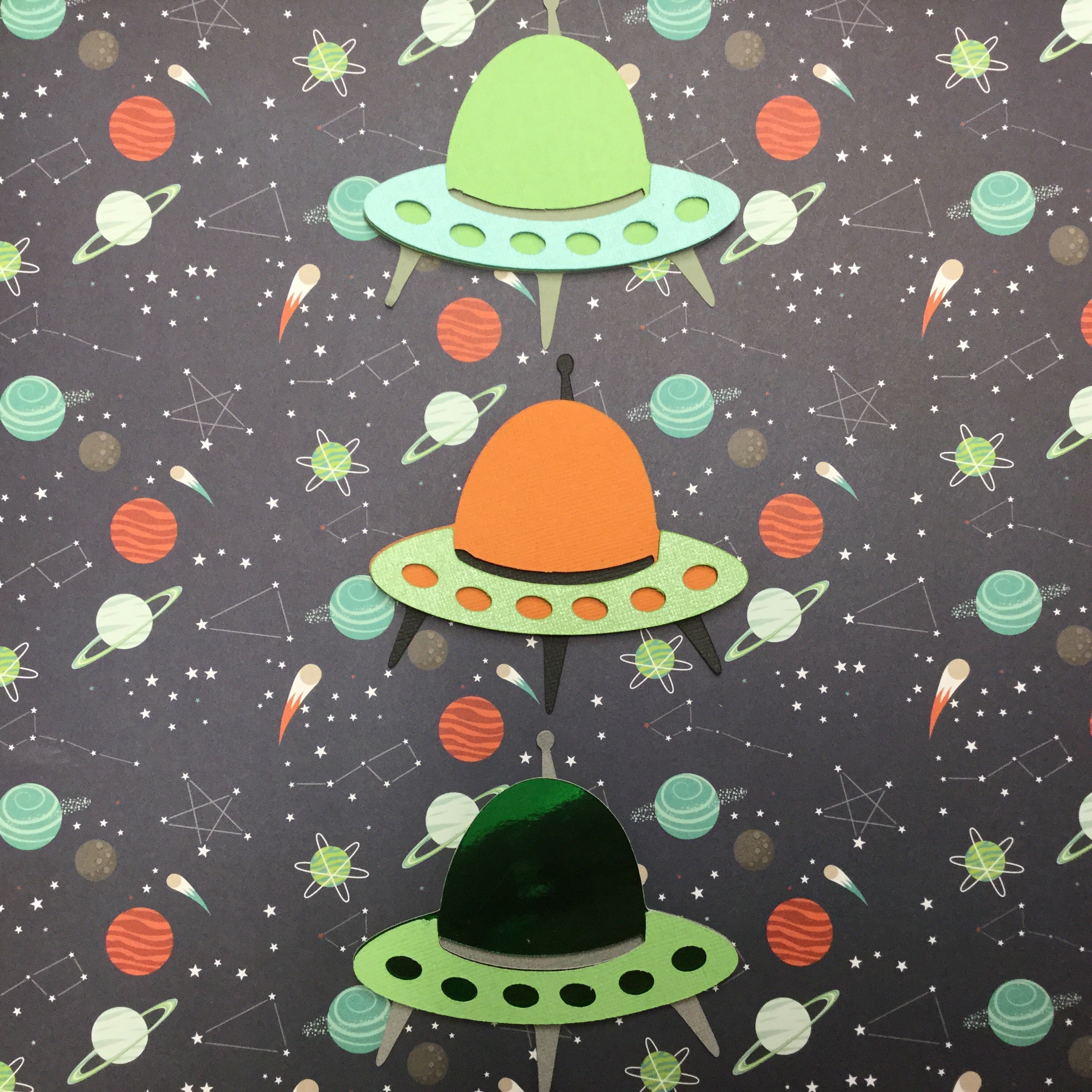 Alien UFO SPACESHIP 3D Die Cuts Scrapbook Embellishment Scrapbooksrus