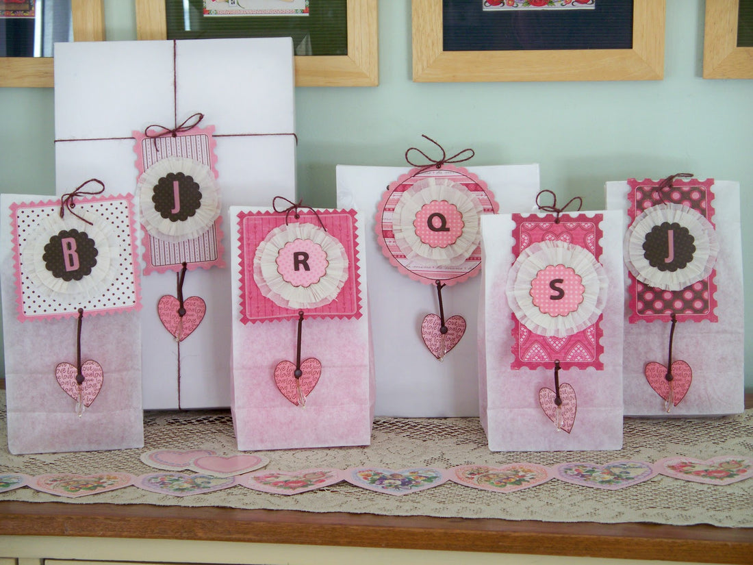 Making Memories LOVE STRUCK Valentines Garland Kit