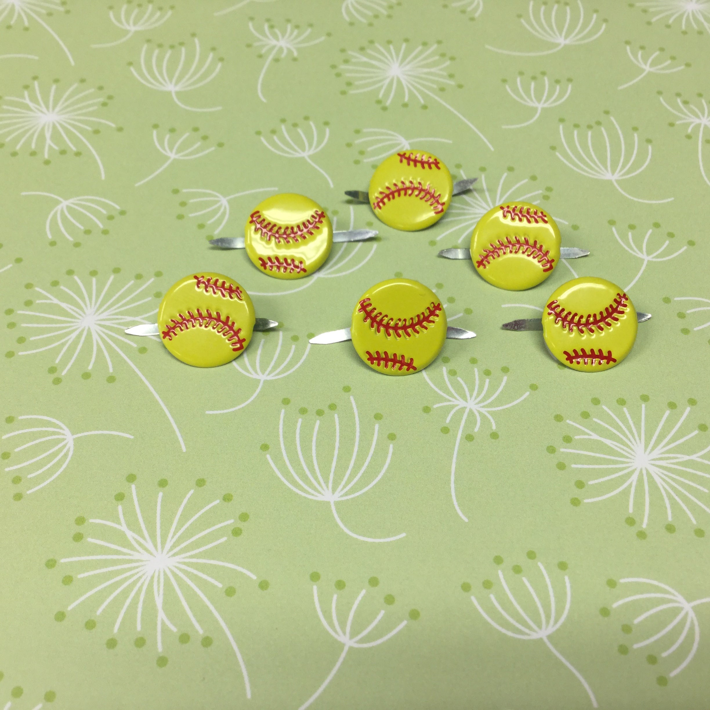 Eyelet Outlet SOFTBALL Brads 12pc