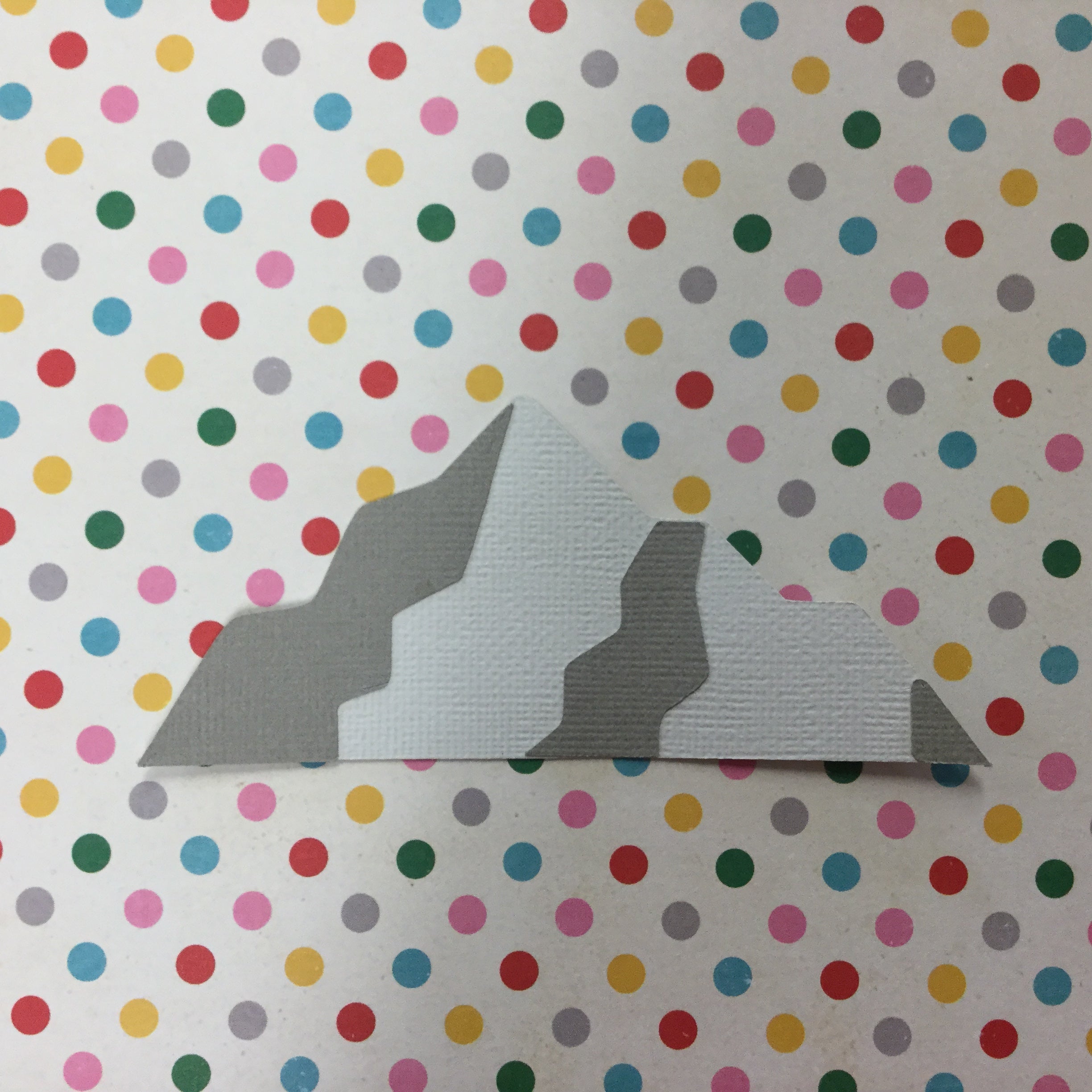 MOUNTAIN Die cut Travel