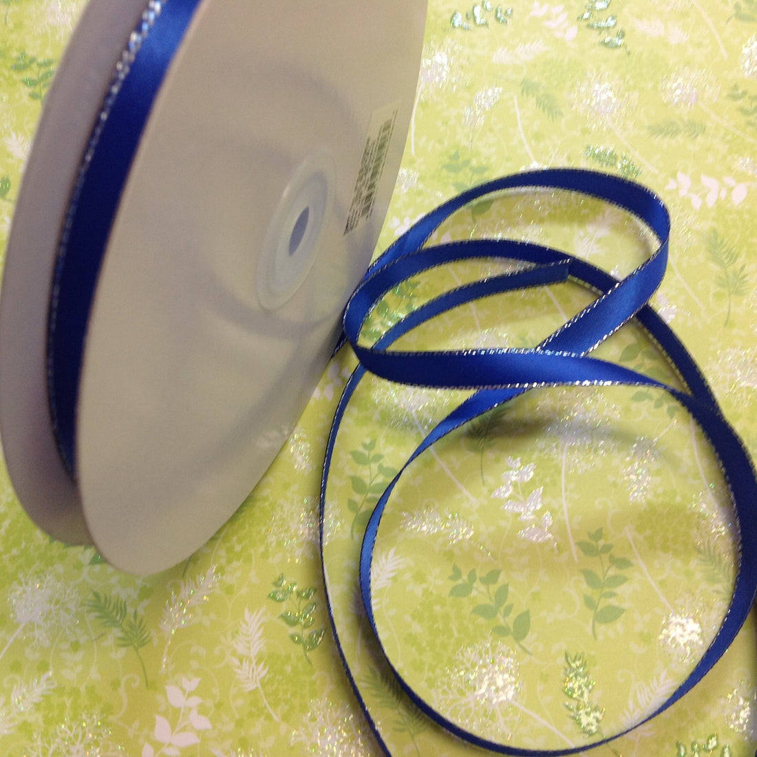 May Arts 1/4&quot; SILVER EDGE SATIN Ribbon - Scrapbook Kyandyland