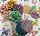 Sweet Roses 4” Leaves and Daisies PAIGE EVANS BLOOMING WILD  15pc